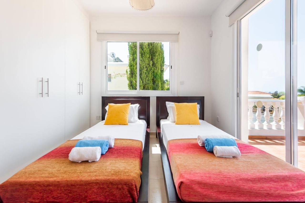 Villa Alysia By Ezoria Villas Coral Bay Extérieur photo